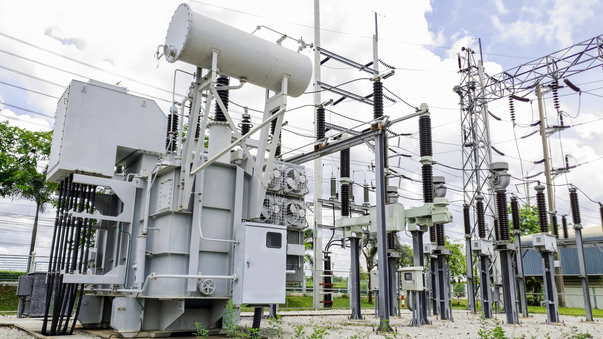 systemic-vulnerabilities-in-highly-centralized-power-networks