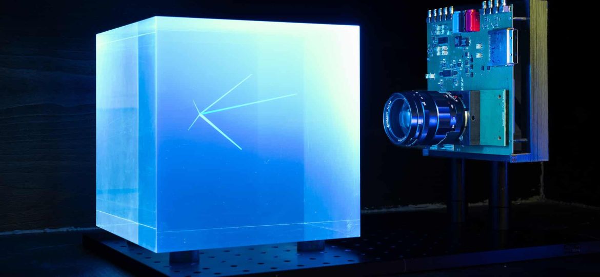 neutrinos-caught-camera-prototype-elementary